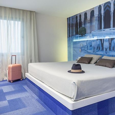 Hotel Macia Granada Five Senses Rooms & Suites Bagian luar foto