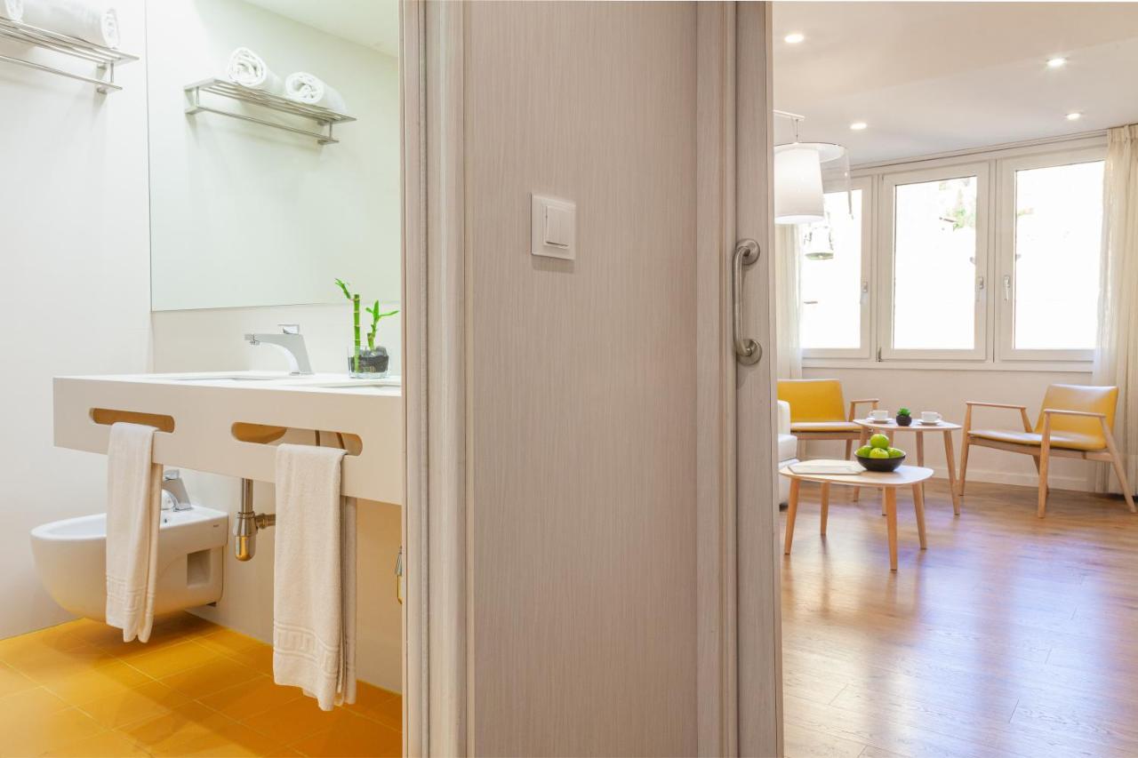 Hotel Macia Granada Five Senses Rooms & Suites Bagian luar foto