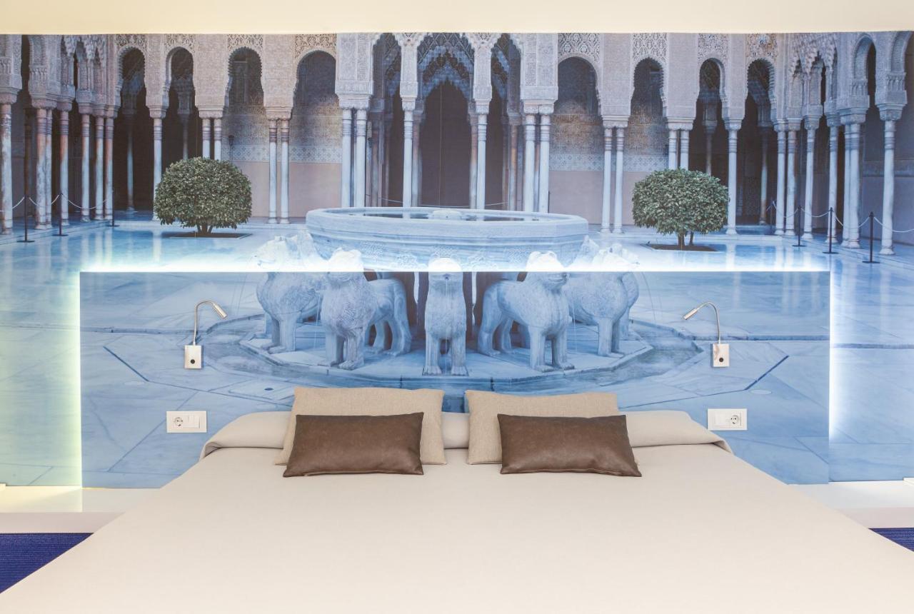 Hotel Macia Granada Five Senses Rooms & Suites Bagian luar foto