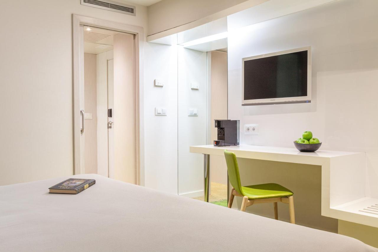 Hotel Macia Granada Five Senses Rooms & Suites Bagian luar foto