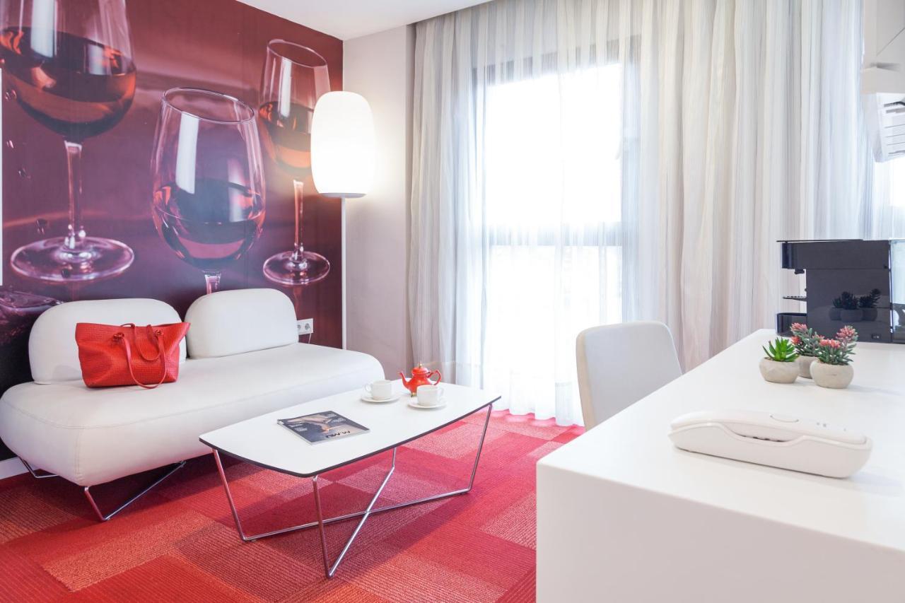 Hotel Macia Granada Five Senses Rooms & Suites Bagian luar foto